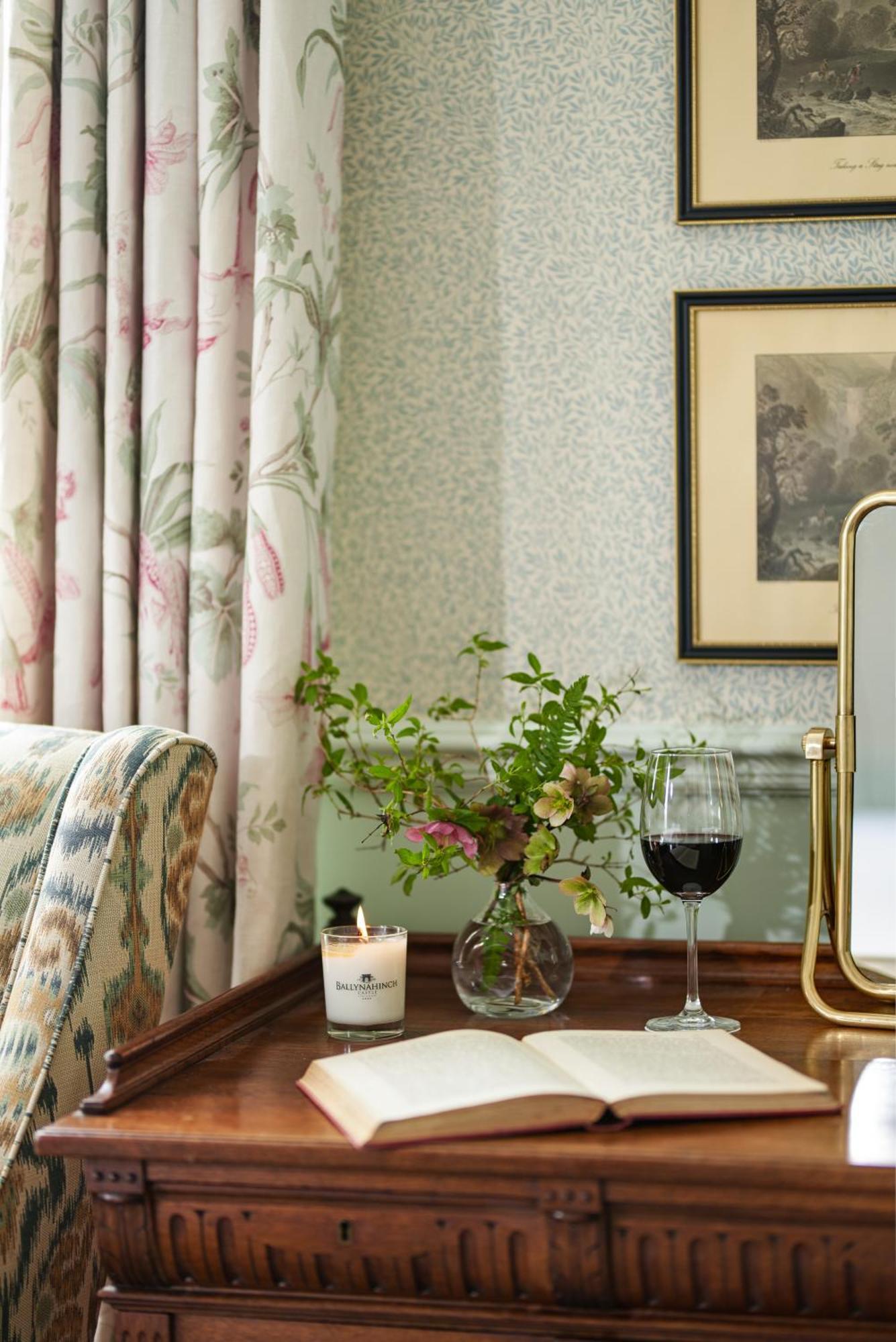 Ballynahinch Castle Hotel Екстер'єр фото